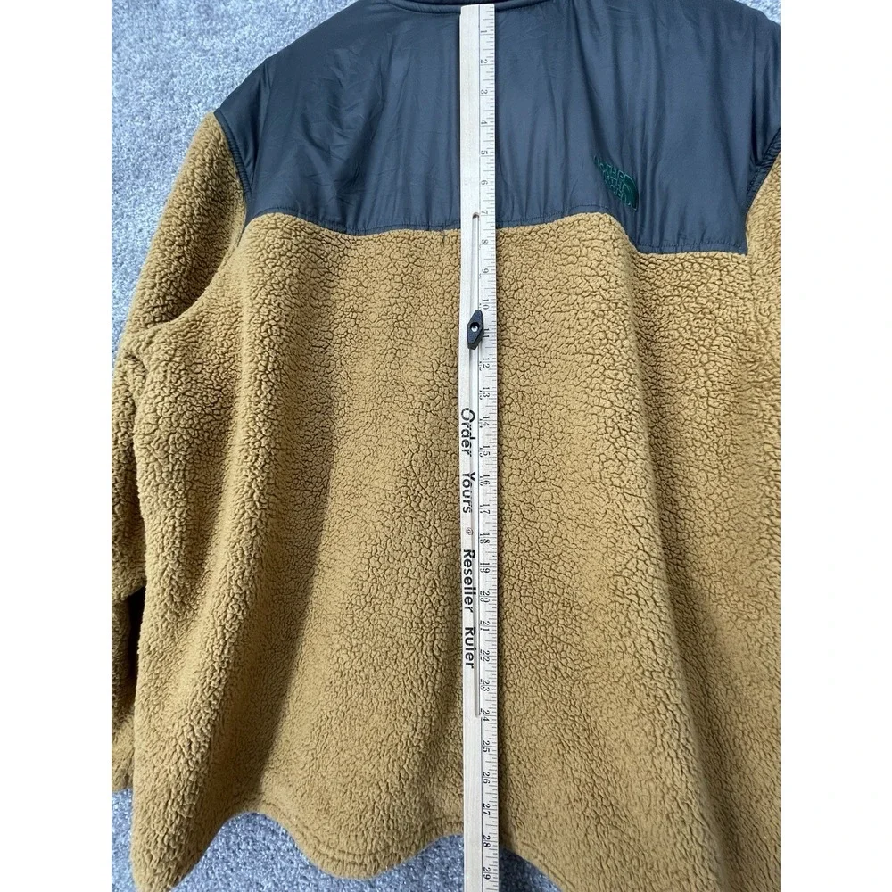 The North Face stay warm